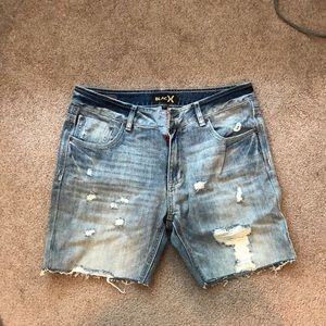 Distressed Men’s Jean Shorts